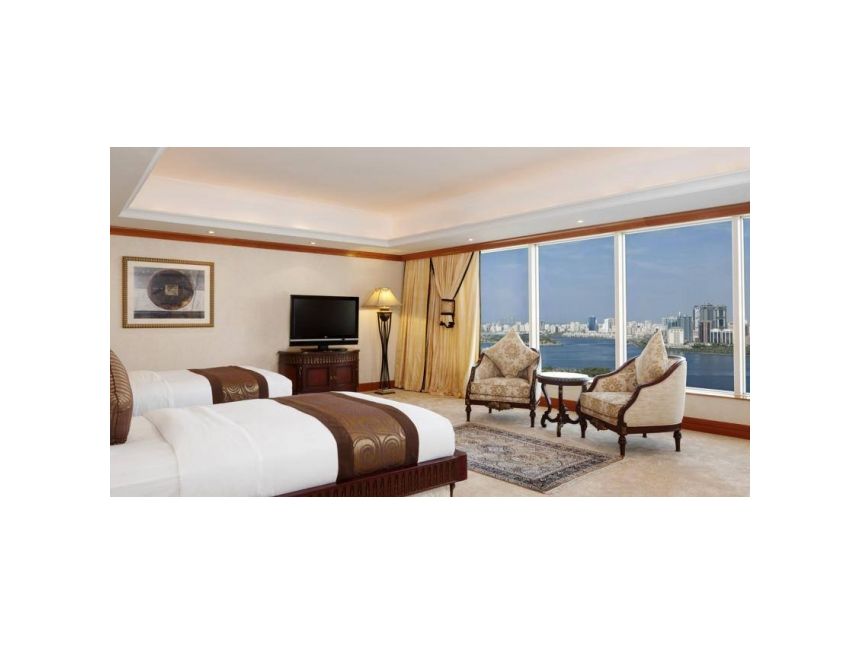 დუბაი - HILTON SHARJAH * -  $