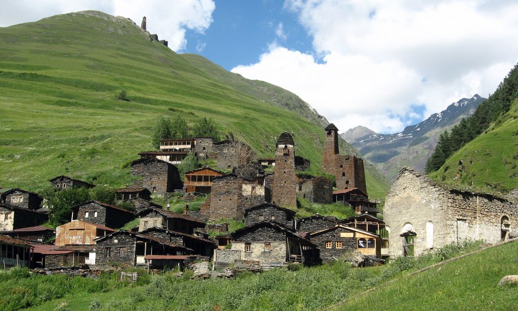 Open season. Jeep tour three days in Tusheti