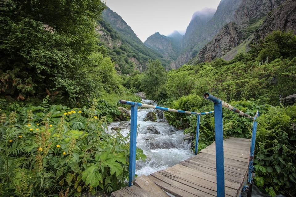 სულ სხვა ყაზბეგ-ტური!< გერგეთი, სიყვარული ტბა, გველეთი  ლ!