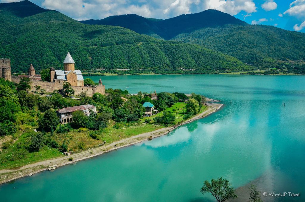 wonderful travel in kazbegi