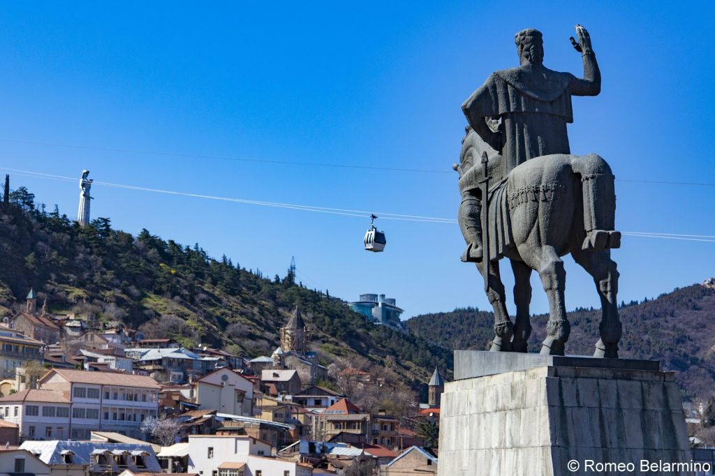 თბილისის ღირსშესანიშნაობების დათვალიერება