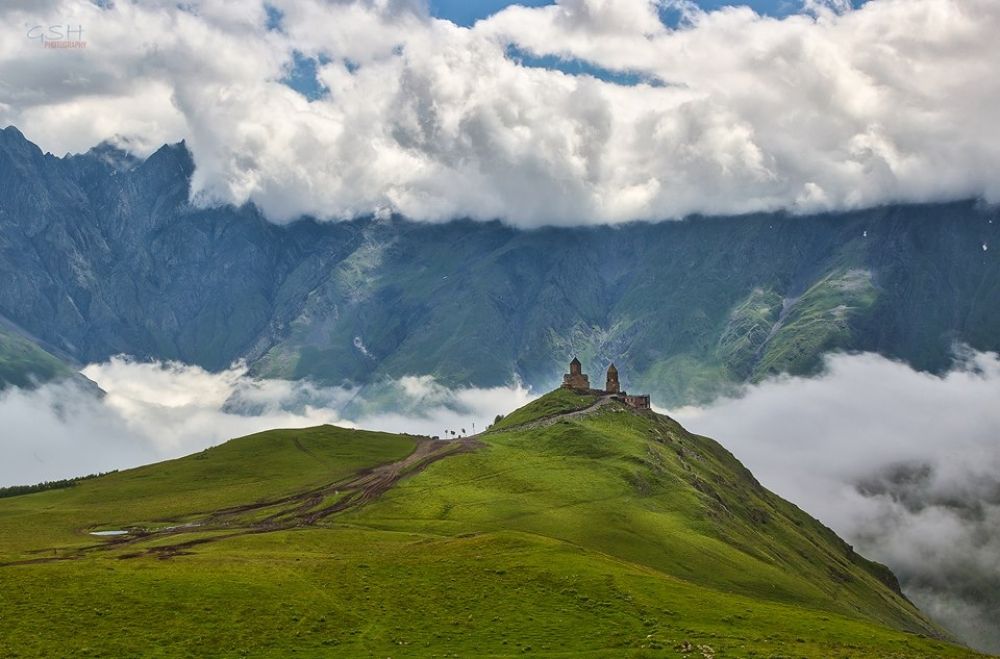 ერთდღიანი ტური ყაზბეგში  ! ! !