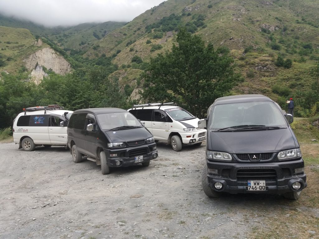 MITSUBISHI DELICA CLUB GEORGIA