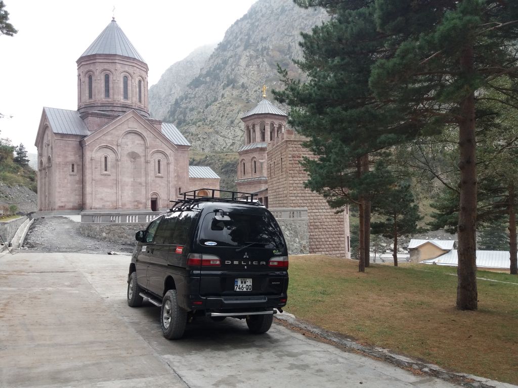 ერთდღიანი ჯიპ-ტური ყაზბეგში! გერგეტი-დარიალი