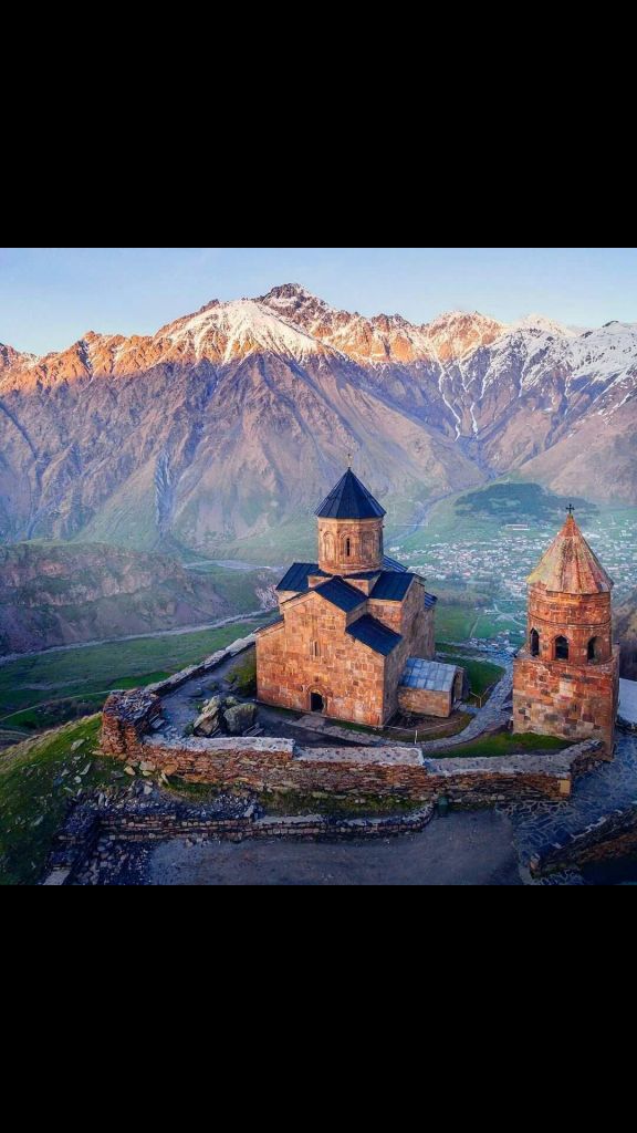 Kazbegi ... Gergeti Trinity ..anan ... Gudauri ..