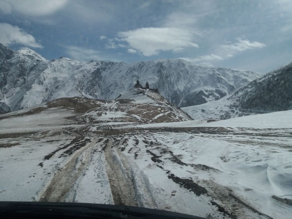 JEEP-TOUR  KAZBEGI