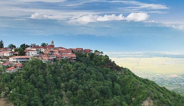 ღვინის  ტური  კახეთში :  ღვინის  დაყენება      წლისაა,  კახეთი  ღვინის  სამშობლოა !