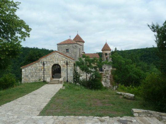 ტური იმერეთში - ბაგრატის ტაძარი, მოწამეთა მონასტერი, სათაფლია, პრომეთეს მღვიმე . . .