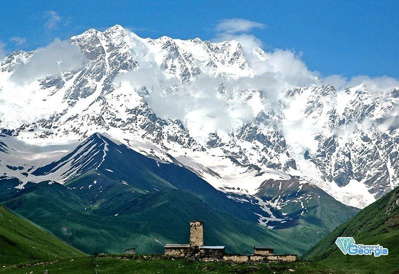 სვანეთი ,  დღიანი ტურები  ივლისიდან  ყველა პარასკევს: მესტია-უშგული-ჰაწვალი-ქორულდის ტბები-ხერგიანების მუზეუმი-ჰეშკილის ქოხები-ენგურჰესის კაშხალი-ზუგდიდი(დადიანების სასახლე).