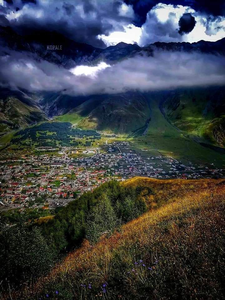 KAZBEGI  GUDAURI  JINVAI  ANANURI